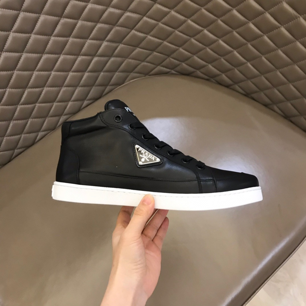 Pra*a sneakers