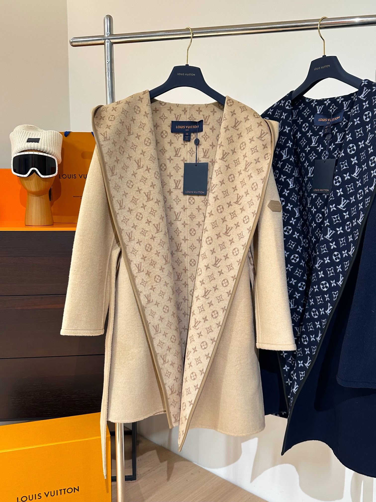 Lou*is Vuitt*on Wool Trench Coat