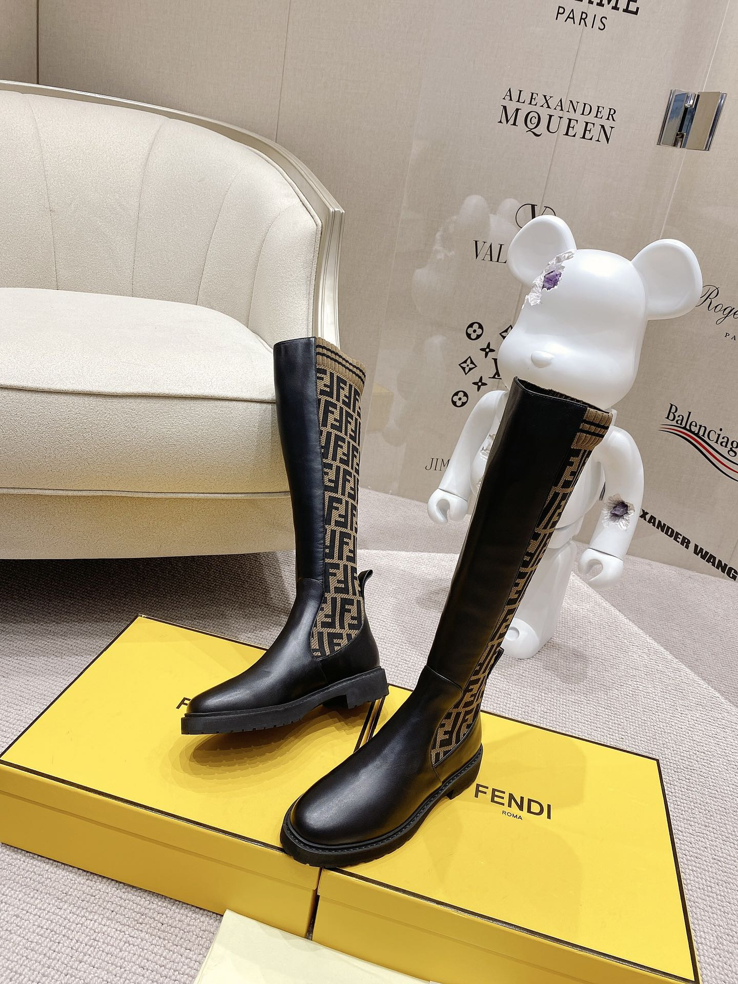 F**di boots