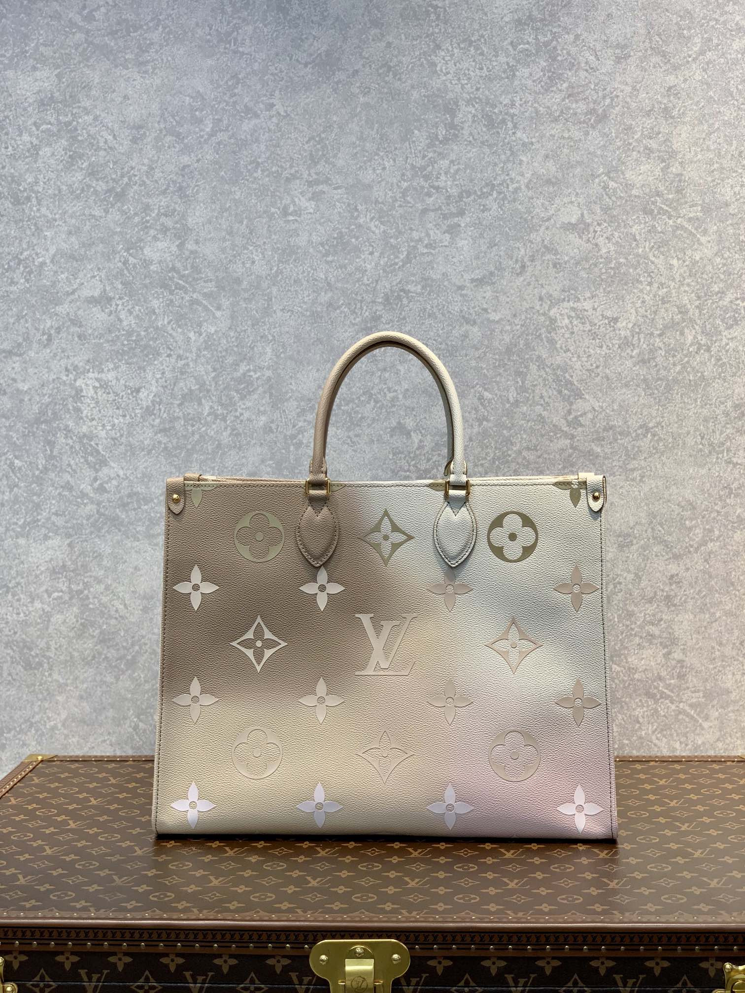l0*is V*t0n onthego handbag-m46076-41*34*19cm
