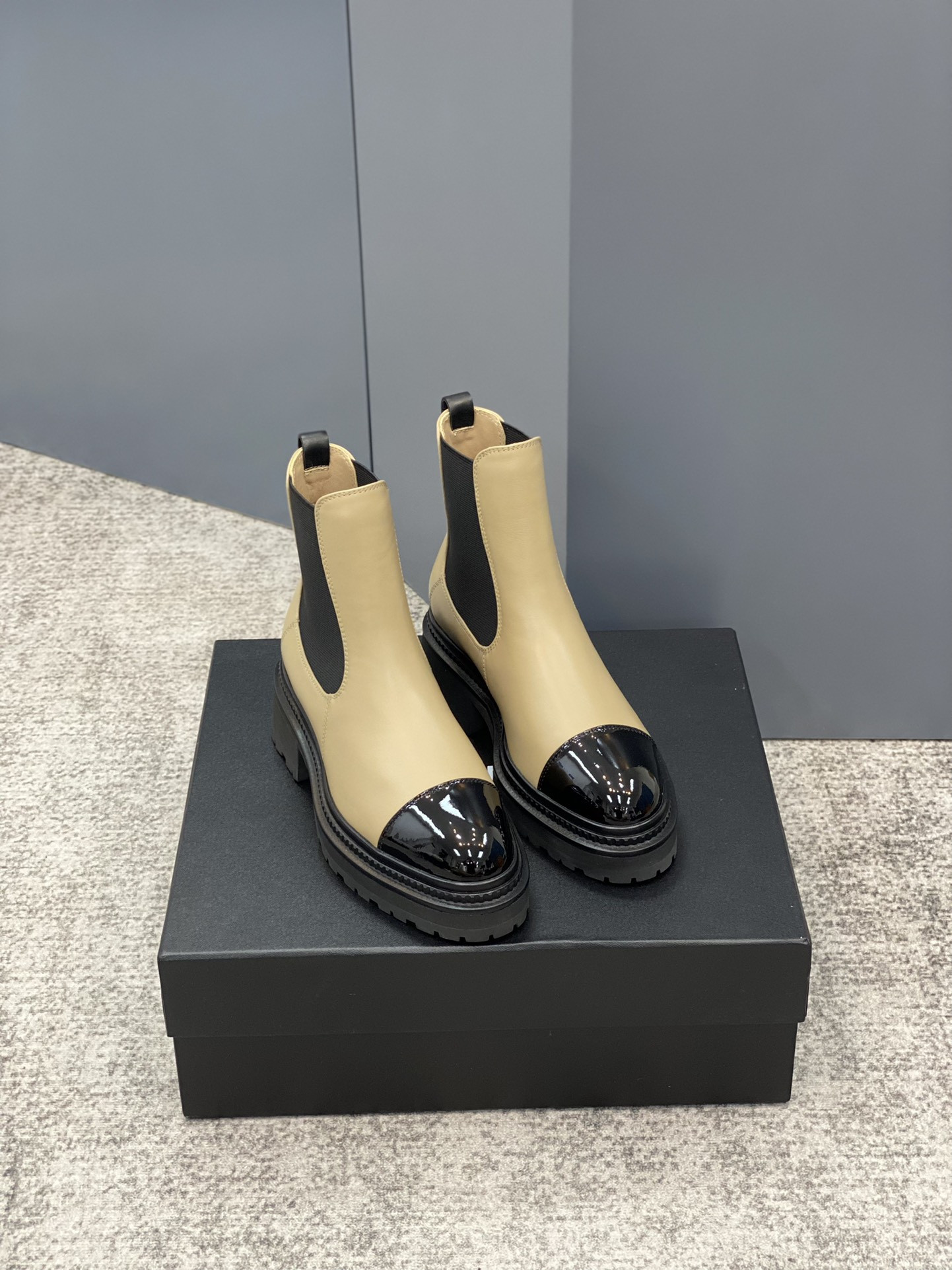 Ch@nel Boots 2022SS