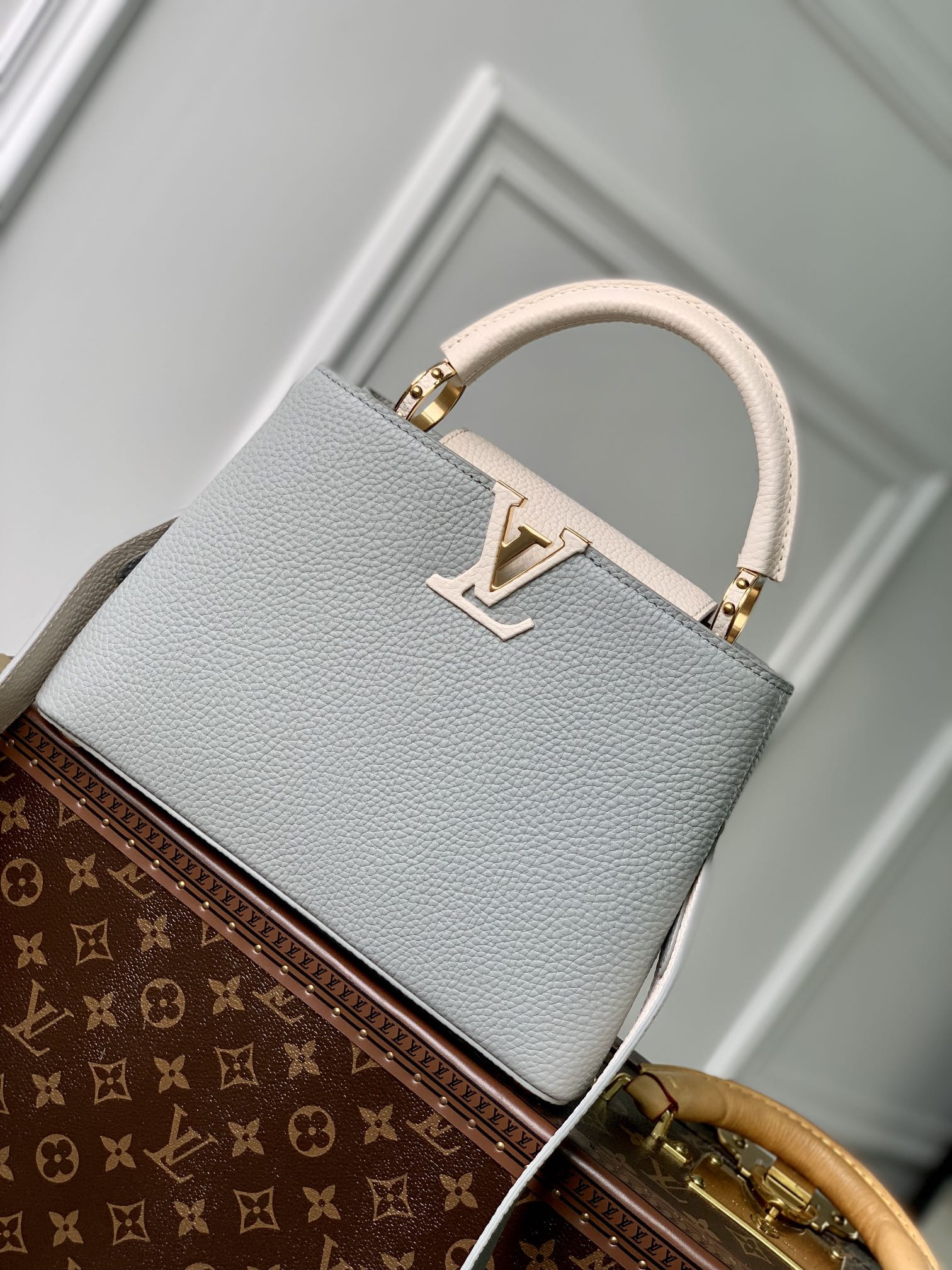 l0*is V*t0n capucines bb-27*18*9cm
