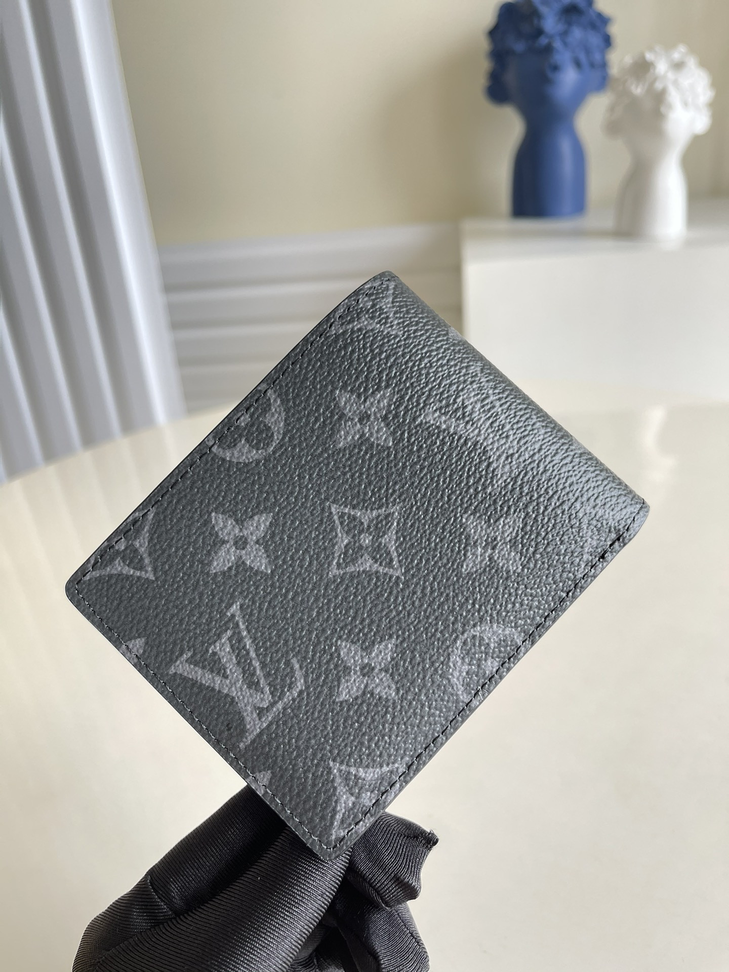 l0*is V*t0n slender wallet-m62294-11*9*2cm