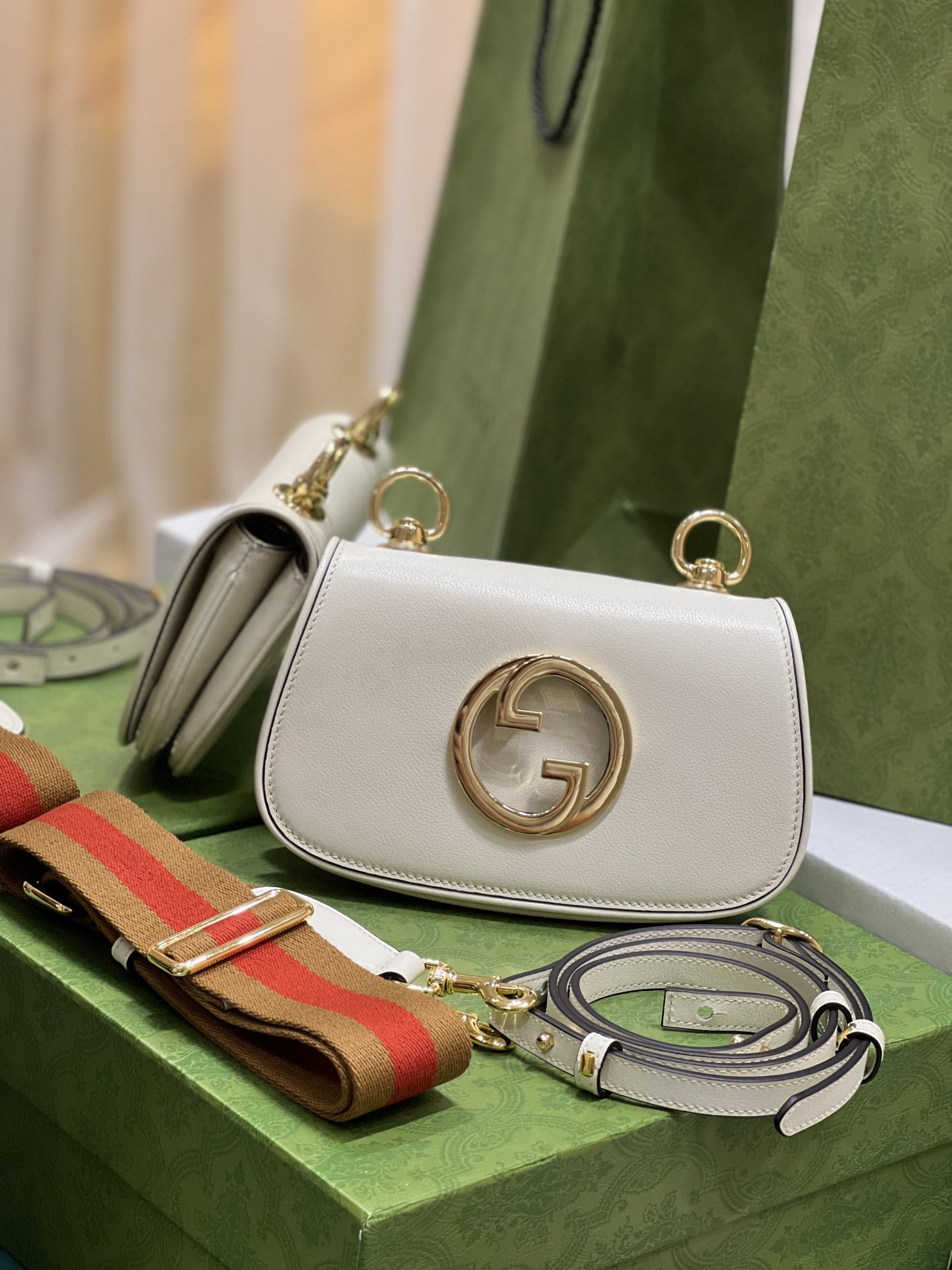 G*u*i blondie shoulder bag-22*13*5.5cm