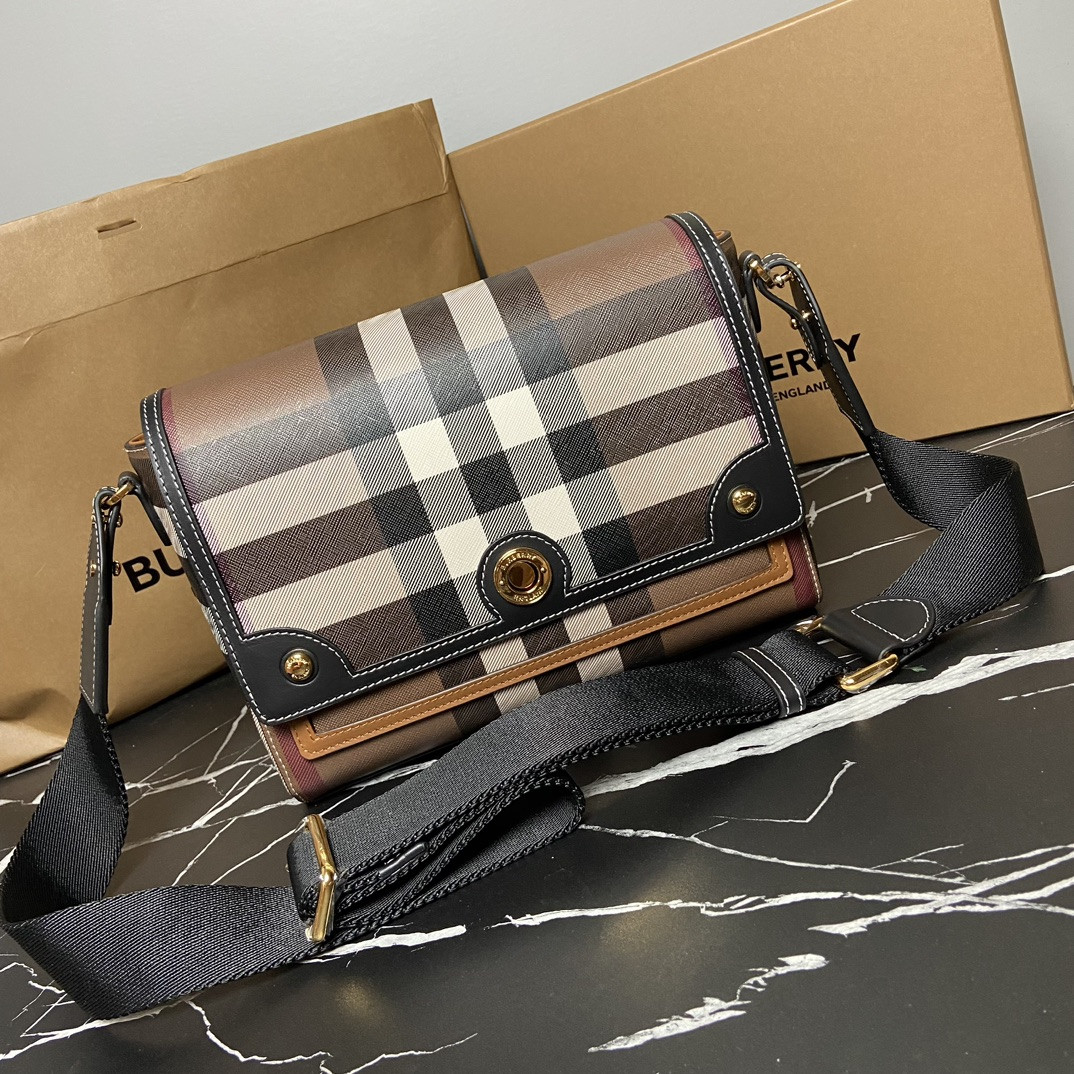 B**rry crossbody bag-25 x 8.5 x 18cm