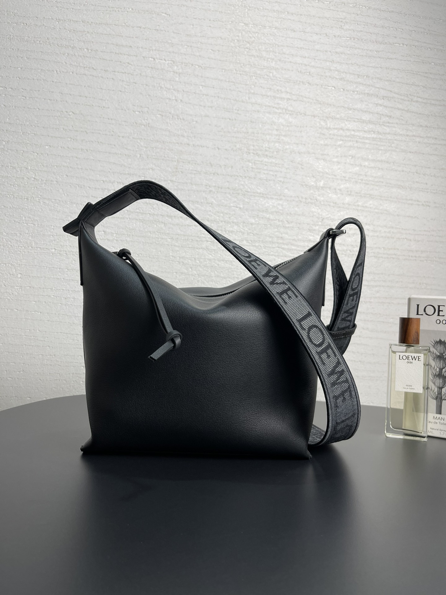 L0ew* cubi bag-29.5*22*10.5cm