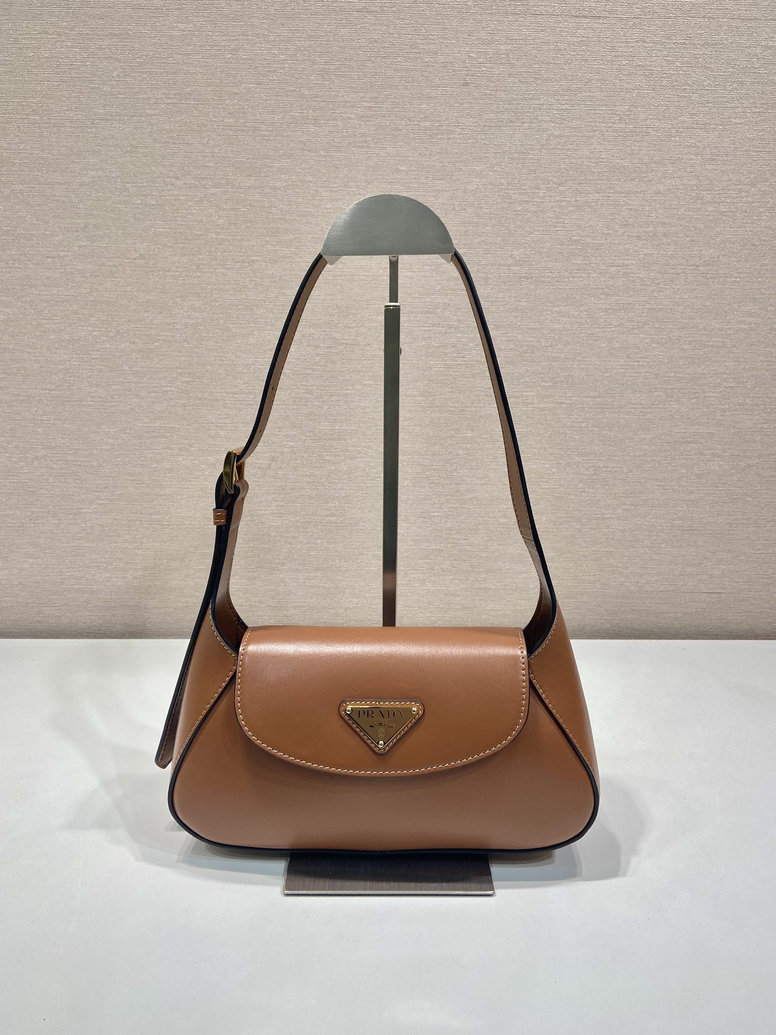 Pra*a crossbody bag 1bd358-24*15*5cm