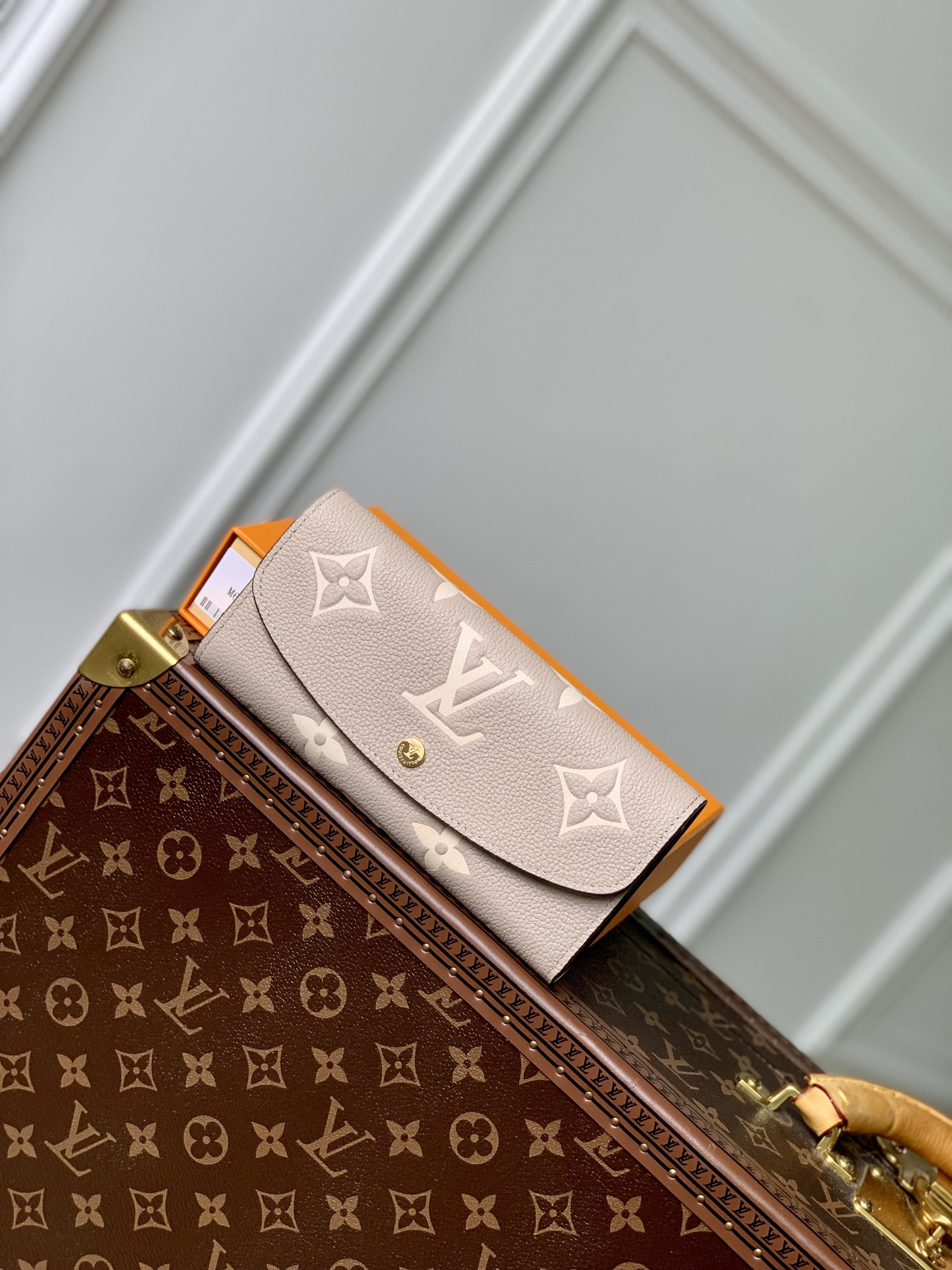 l0*is V*t0n women''s ultra-thin leather card holder wallet-19cm