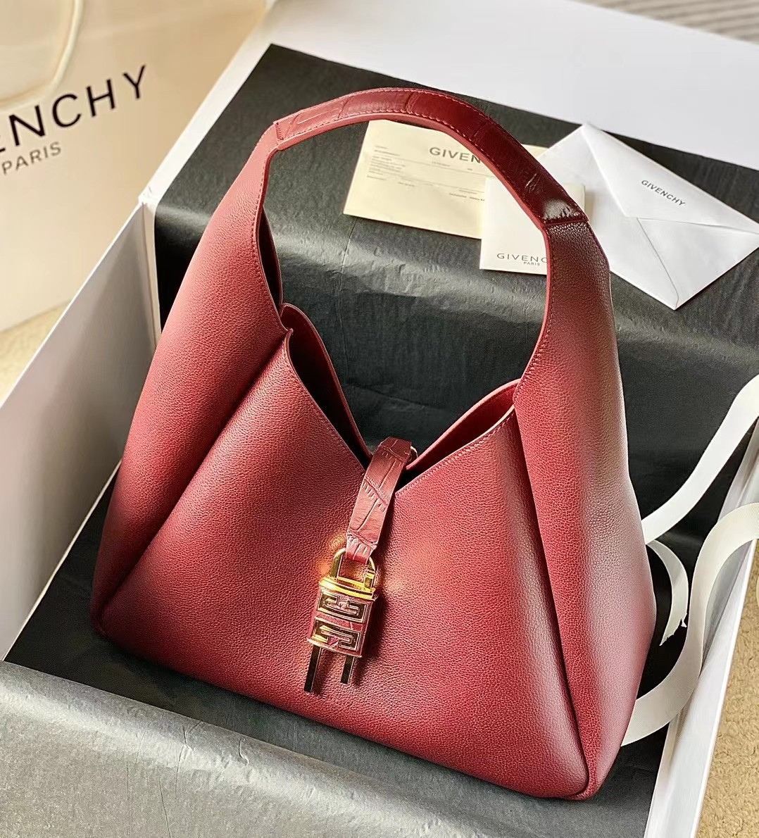 G1uenchy g-hobo tote-31*15*43cm