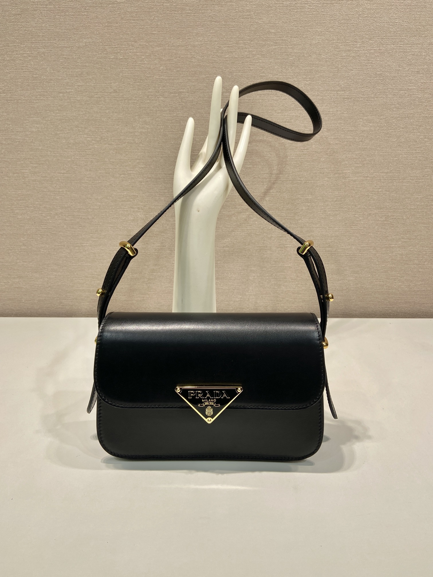 Pra*a leather shoulder bag-1bd366-22*14*6cm