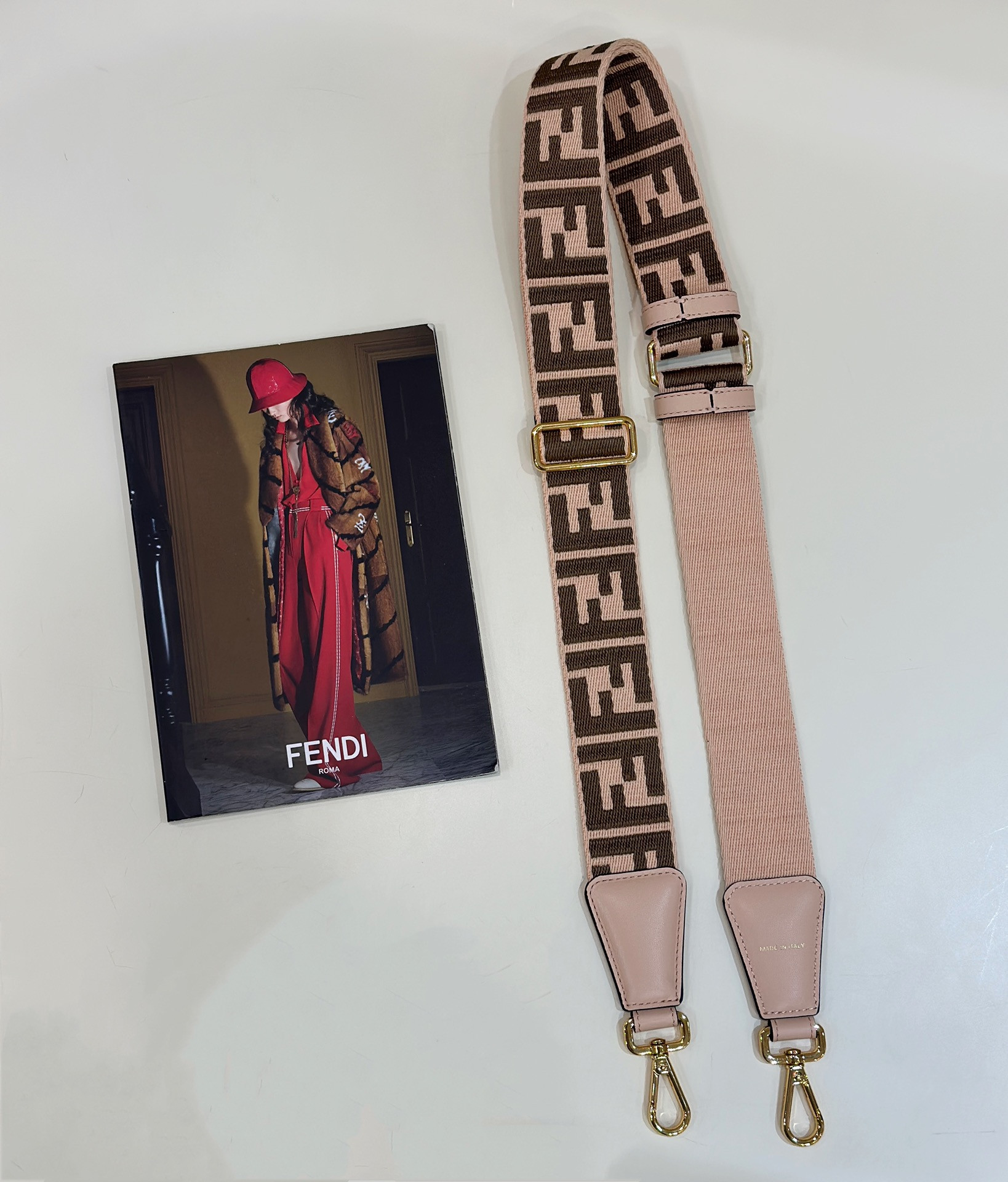 F**di strap-133/4cm