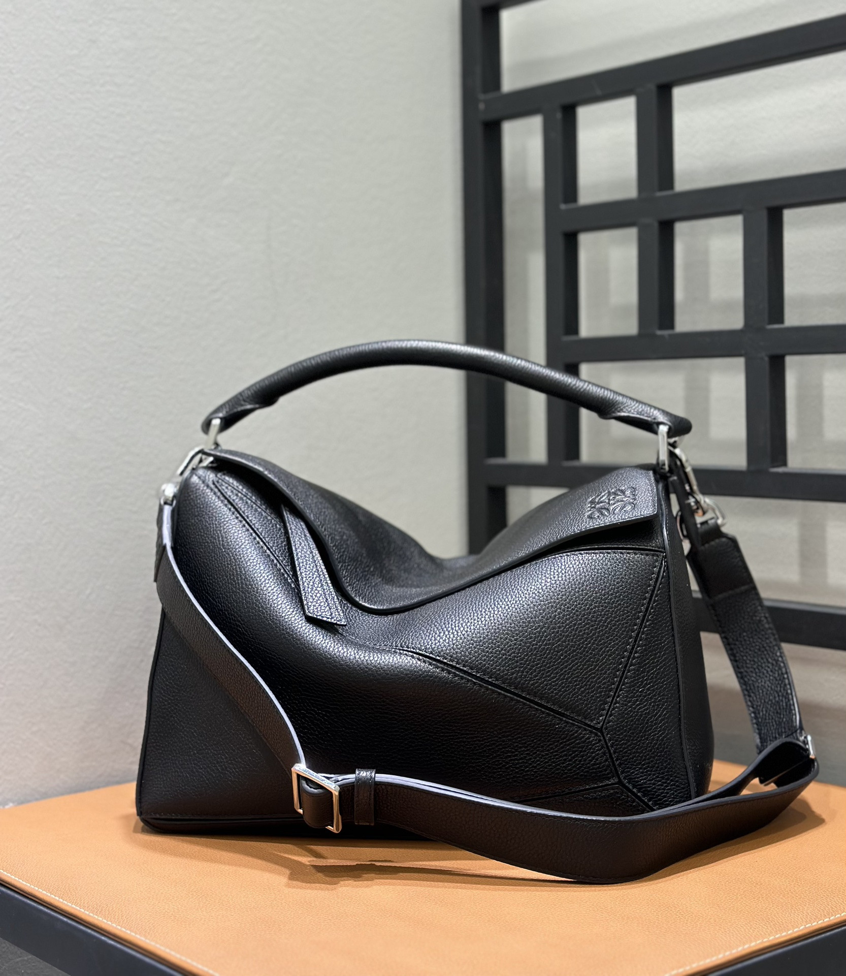 Lowee Puzzle Edge Bag-33*14*21.5CＭ