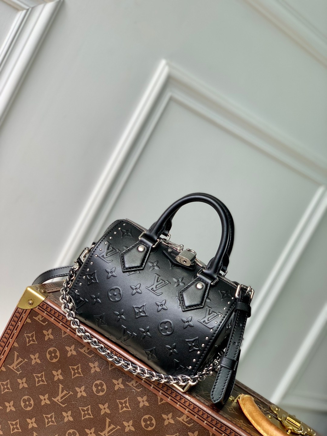l0vis Vvtt0n speedy 20 bag -20x14×12cm