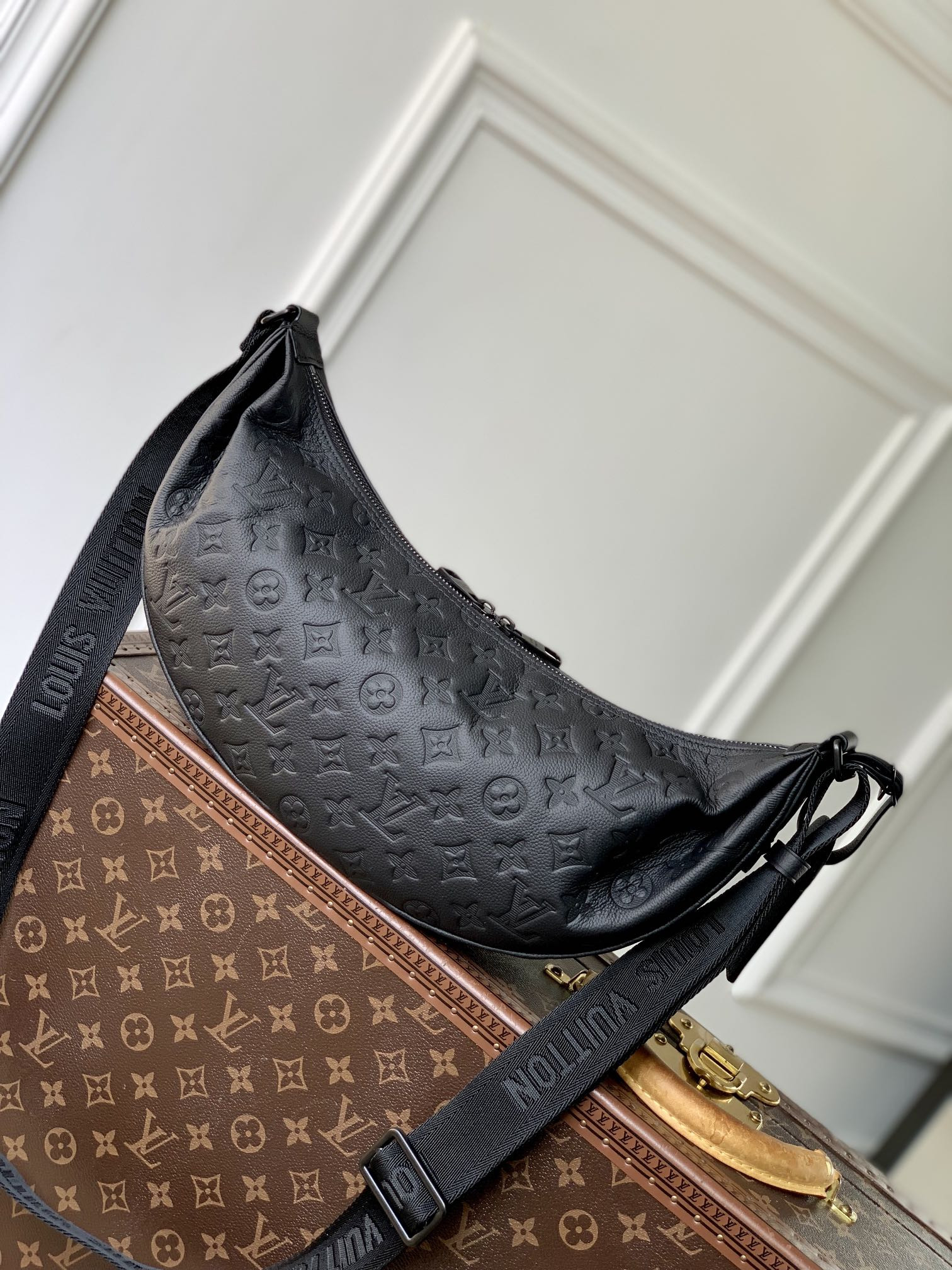 l0vis Vvtt0n hamac bag-19 x 10 x 39cm