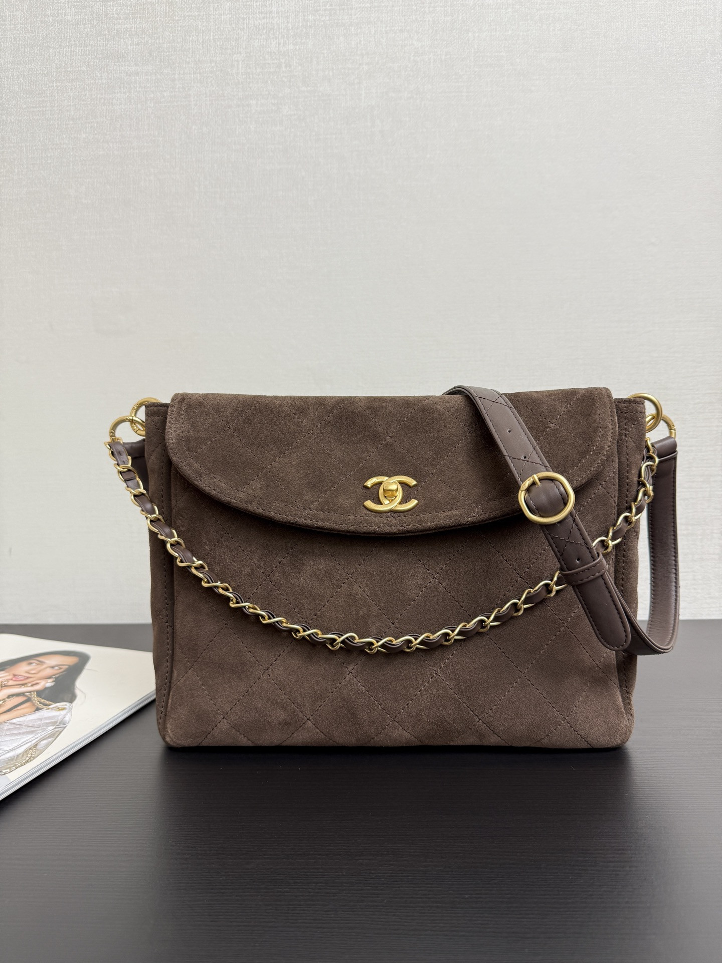 Ch@nel Vintage Handbag-21.5*30*6CM