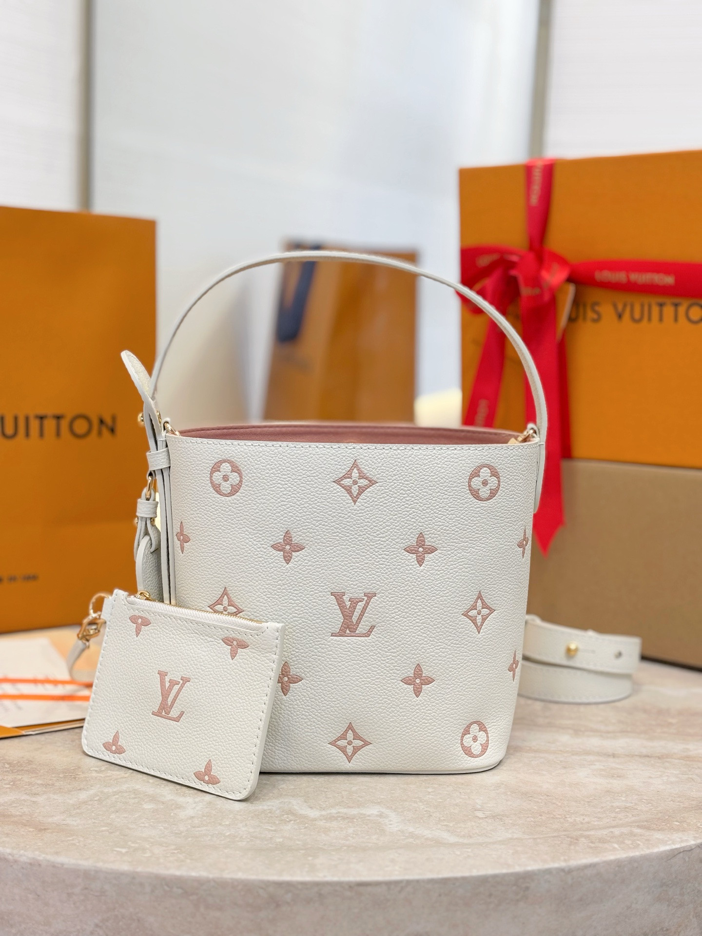 LV All In BB Bucket-M15130-18 x 12 x 16CM