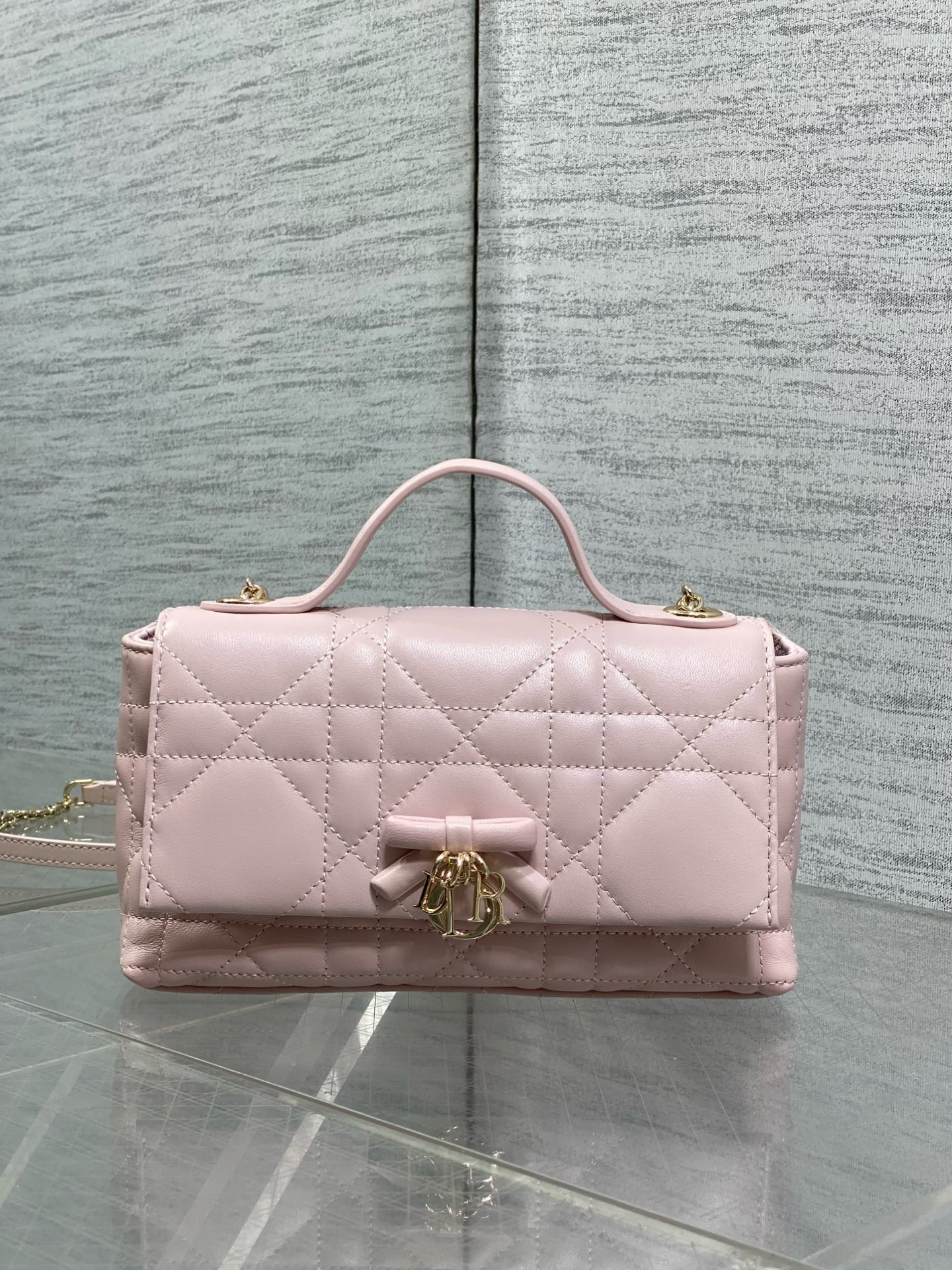 Diro Mini Bag with Chain Soupir Pink Macrocannage Lambskin-21*11.5*7CM