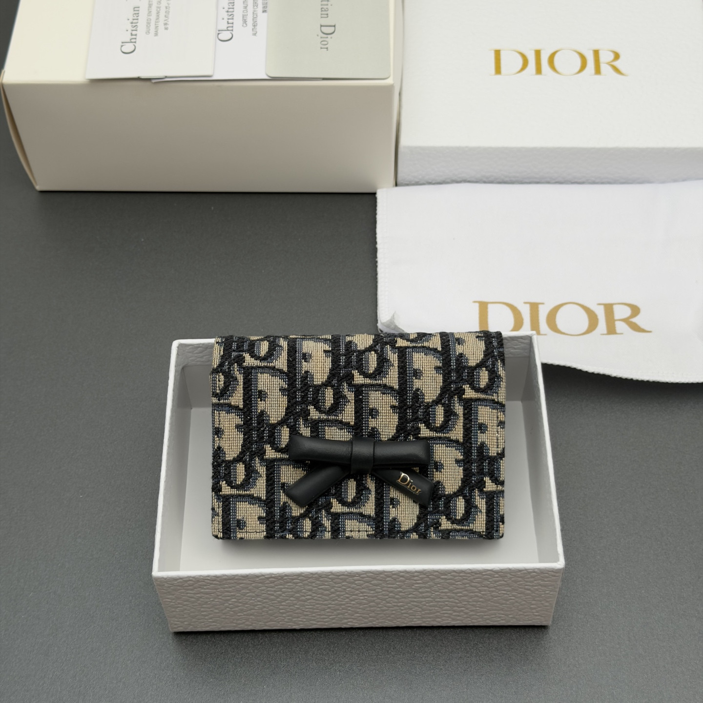 Diro Promenade Glycine Wallet-11*7.5*3CM