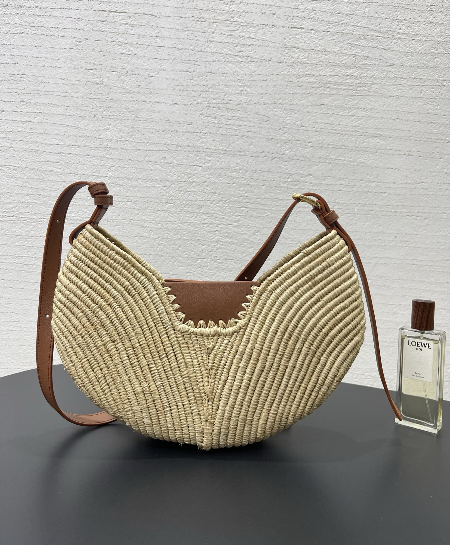 L0ew* x Paula's Ibiza Swing Medium Raffia Shoulder Bag In Natural Raffia-35✕11✕22CM