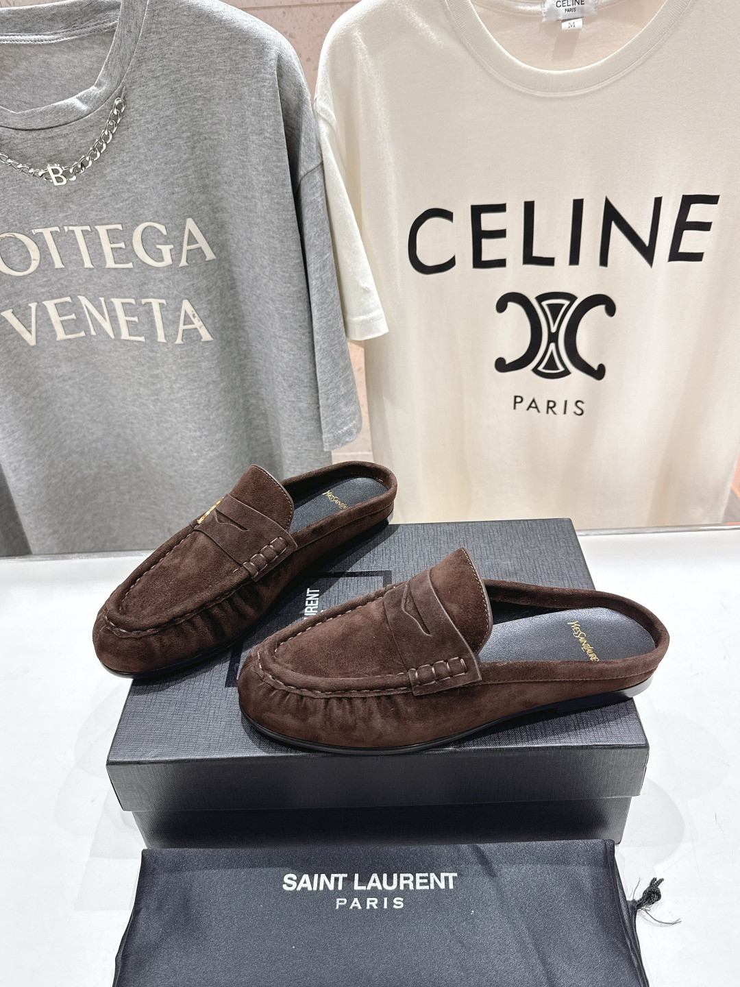 Y51 loafer