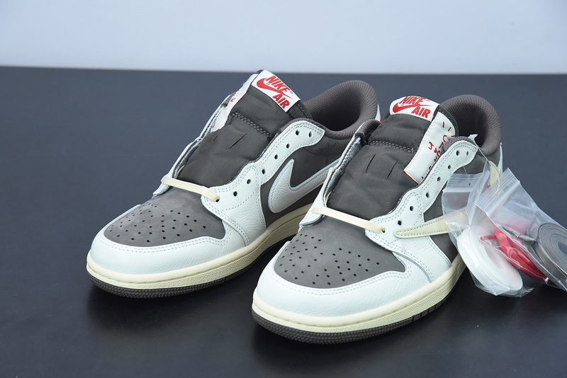 TRAVIS SCOTT X AIR JORDAN 1 LOW OG “REVERSE MOCHA” DM7866-162