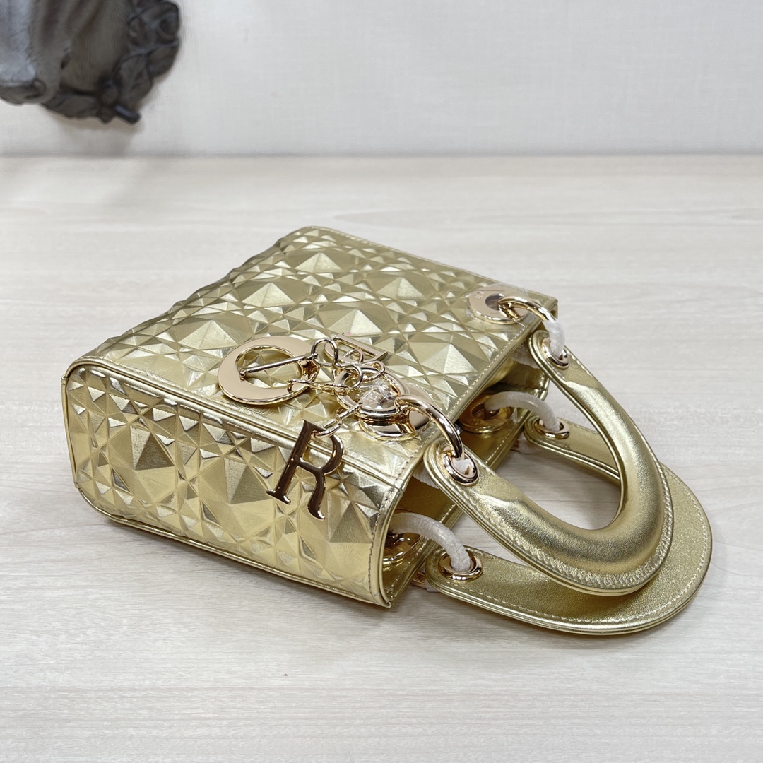 lady D*or-17*15*8cm