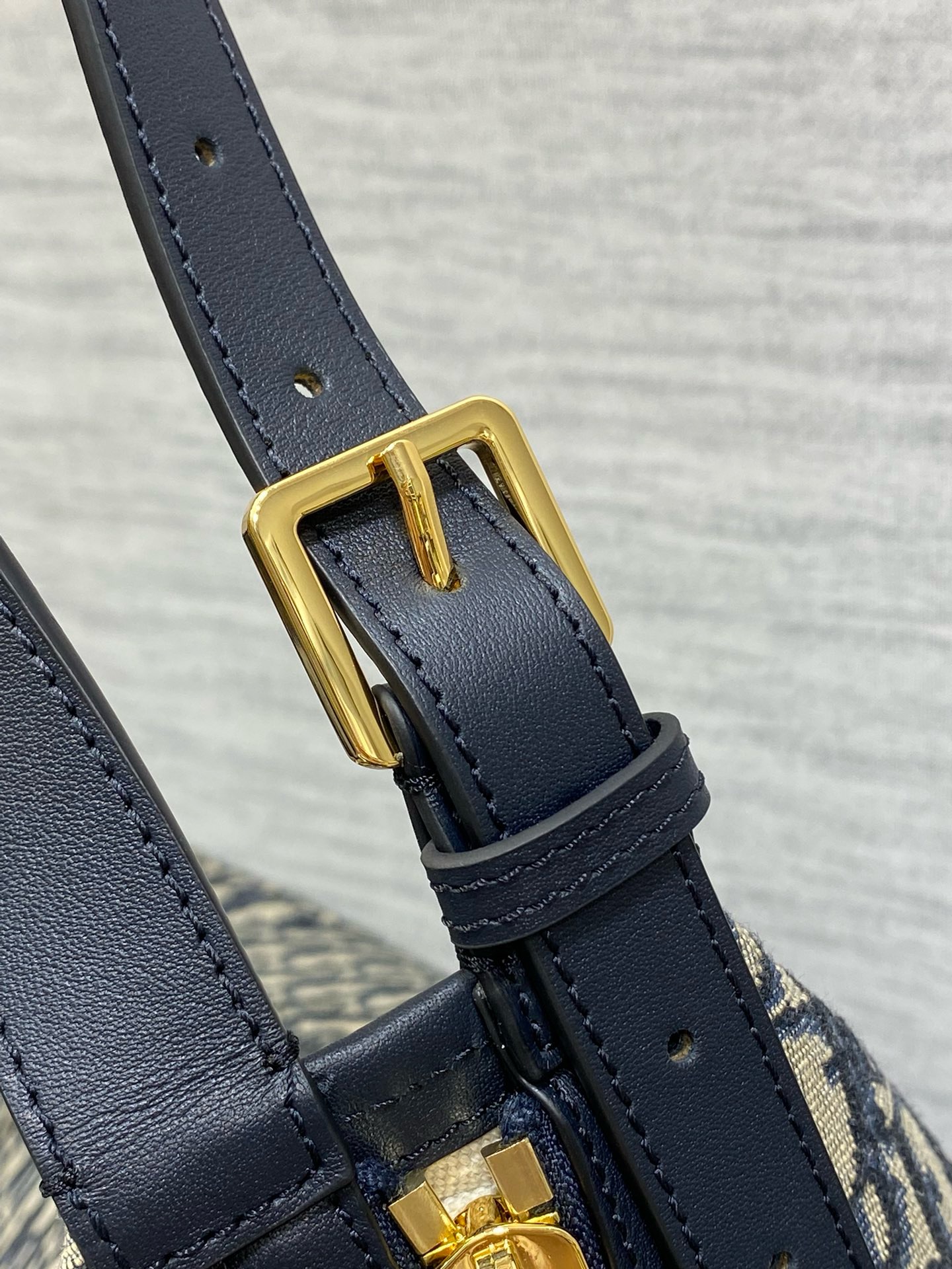 Diro D-Journey Bag-33*16*15CM