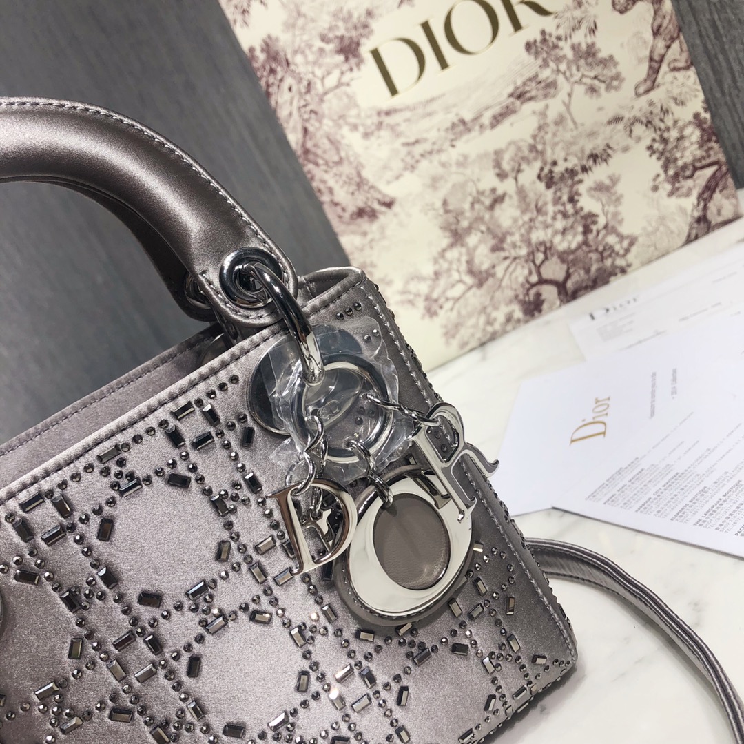 lady D*or mini-17*15*8cm