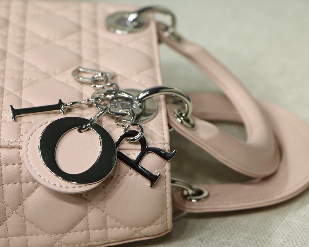 lady D*or with lambskin-17*15*8cm
