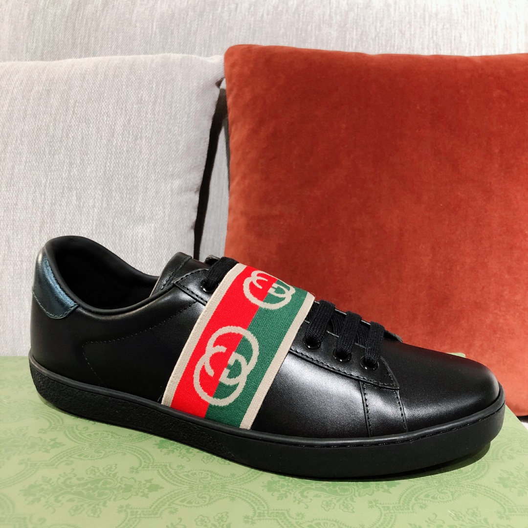 G*u*i sneakers