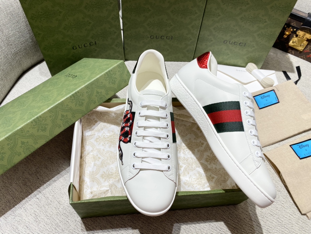 G*u*i sneakers