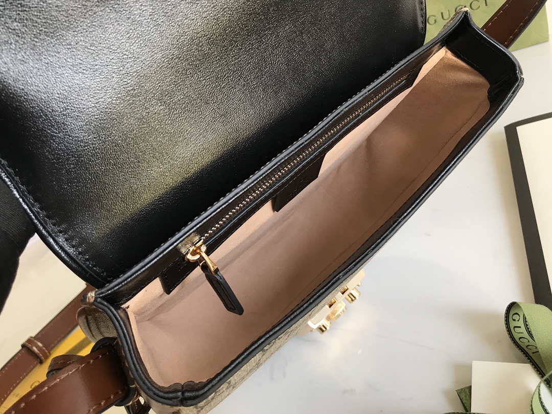 G*u*i padlock bag-22*19.5*6.5cm