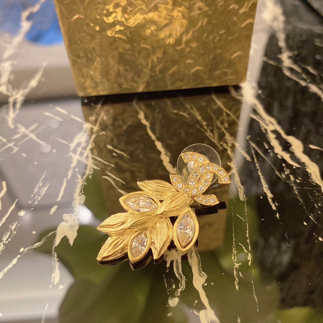 Ch@nel 2021ss Earring