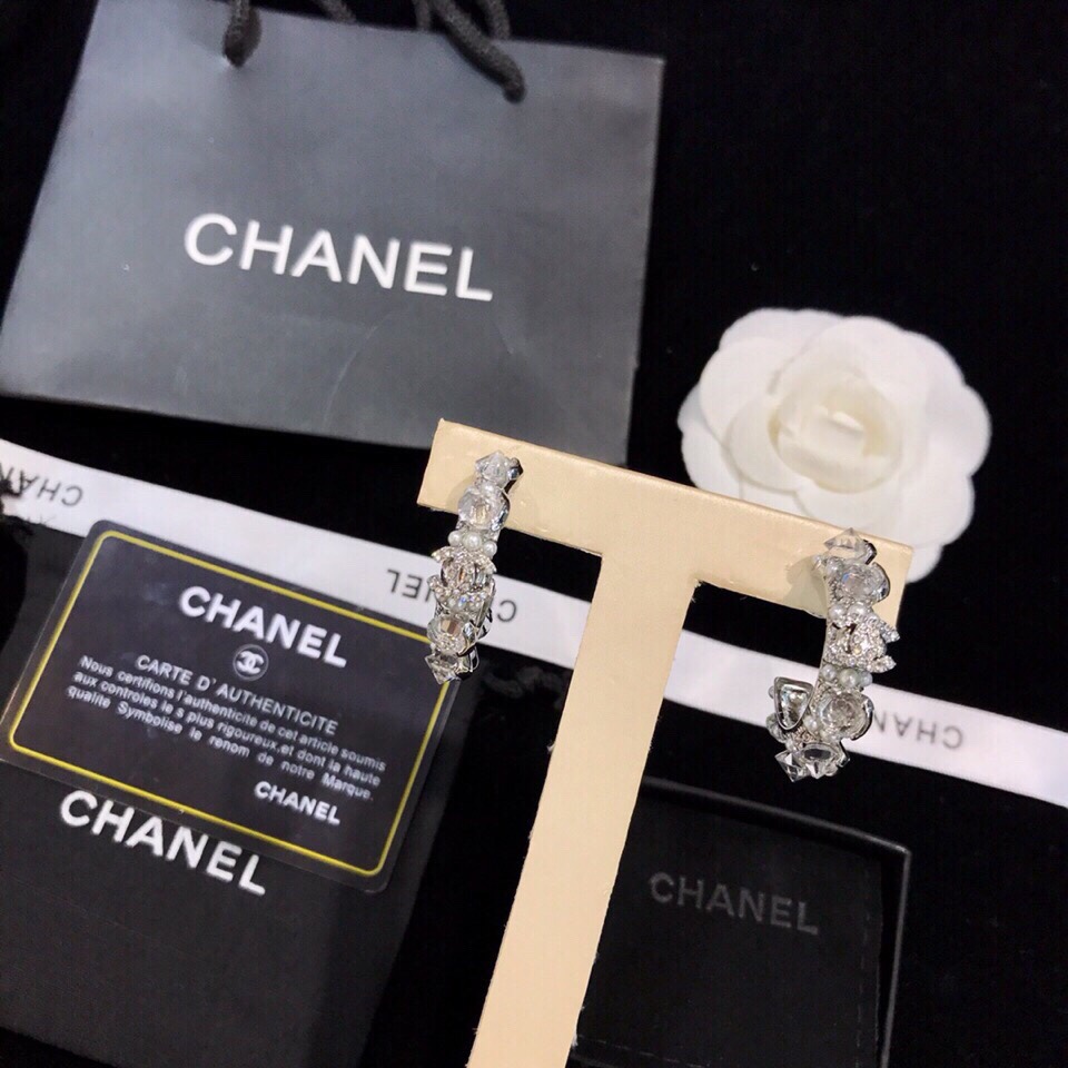 Ch@nel Earring