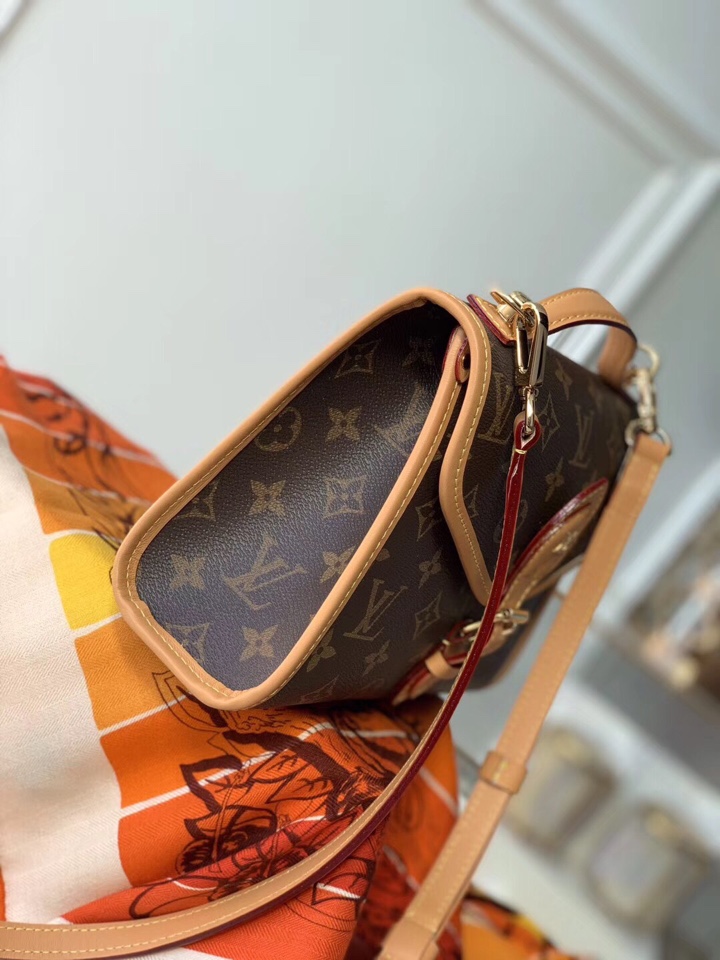 l0*is V*t0n bel air handbags-23.5*18*9cm