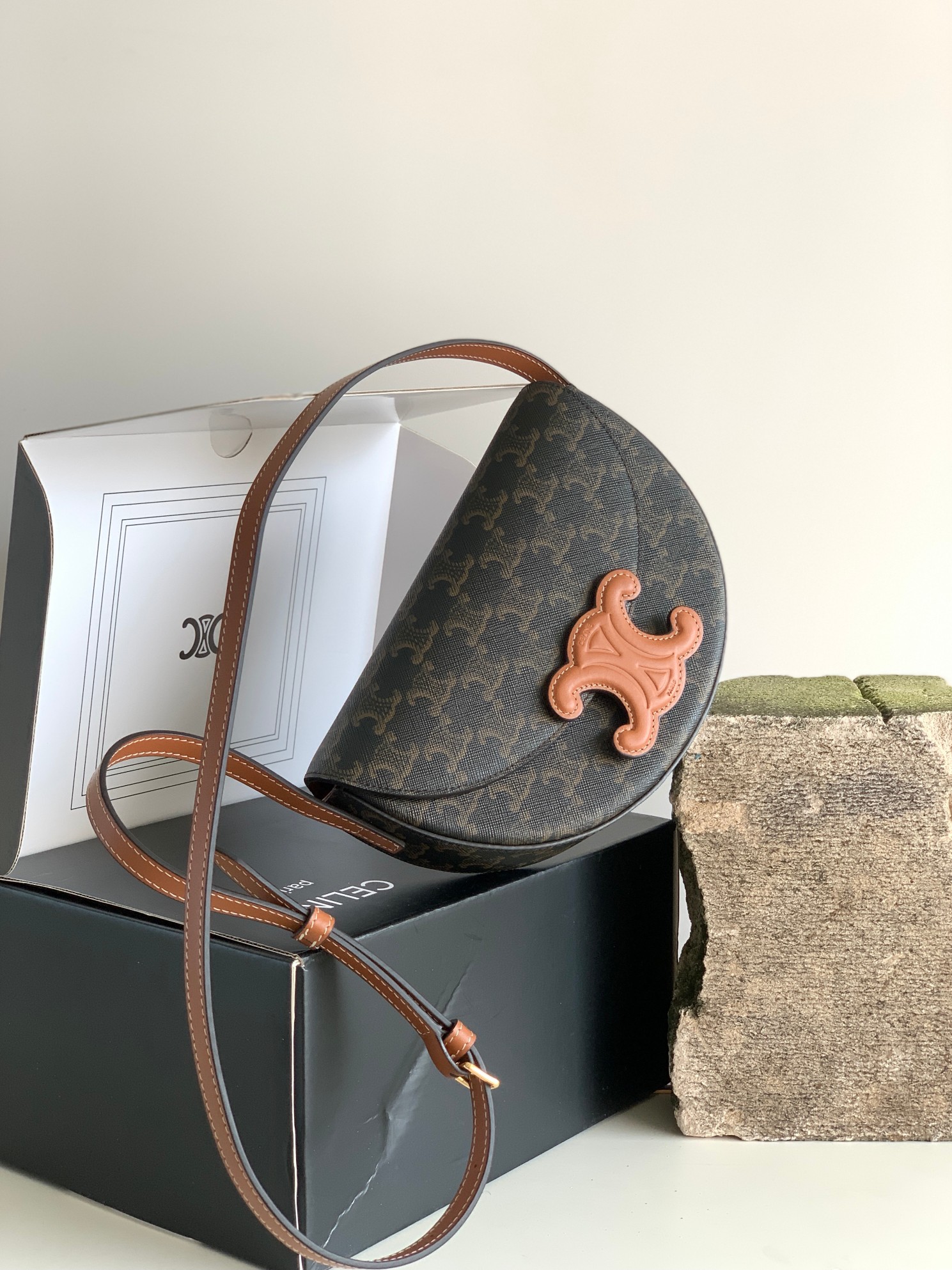 Ce**e besace triomphe bag-23*13.5**6cm