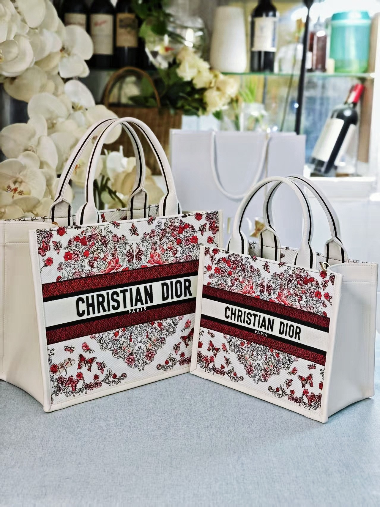 Diro Book Tote