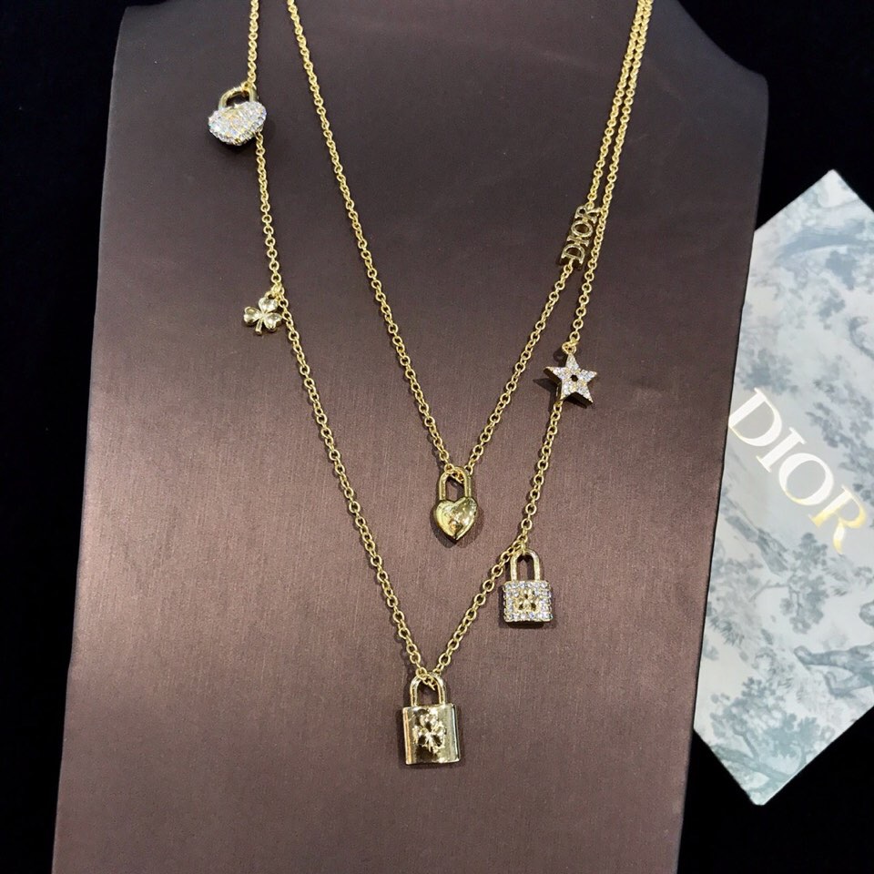 D*or necklace