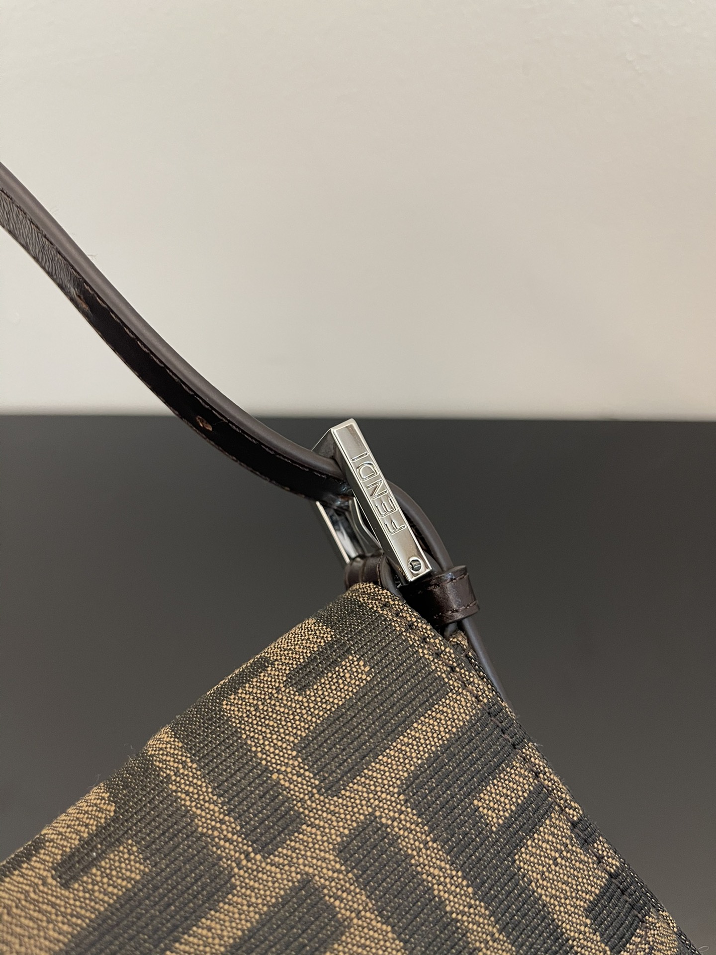 F**di medium baguette bag-26x15x4cm