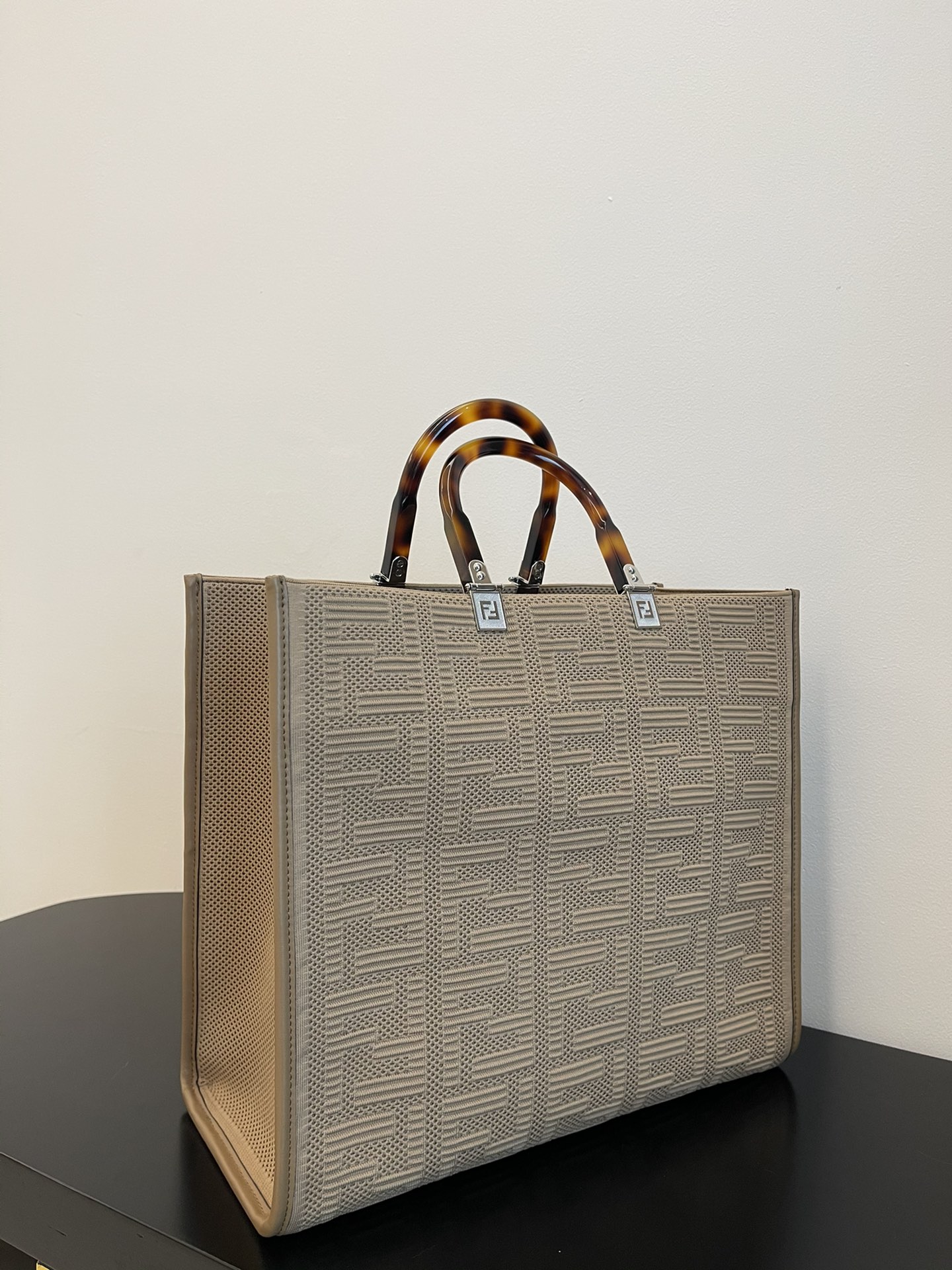 F**di tote-36*17*31cm