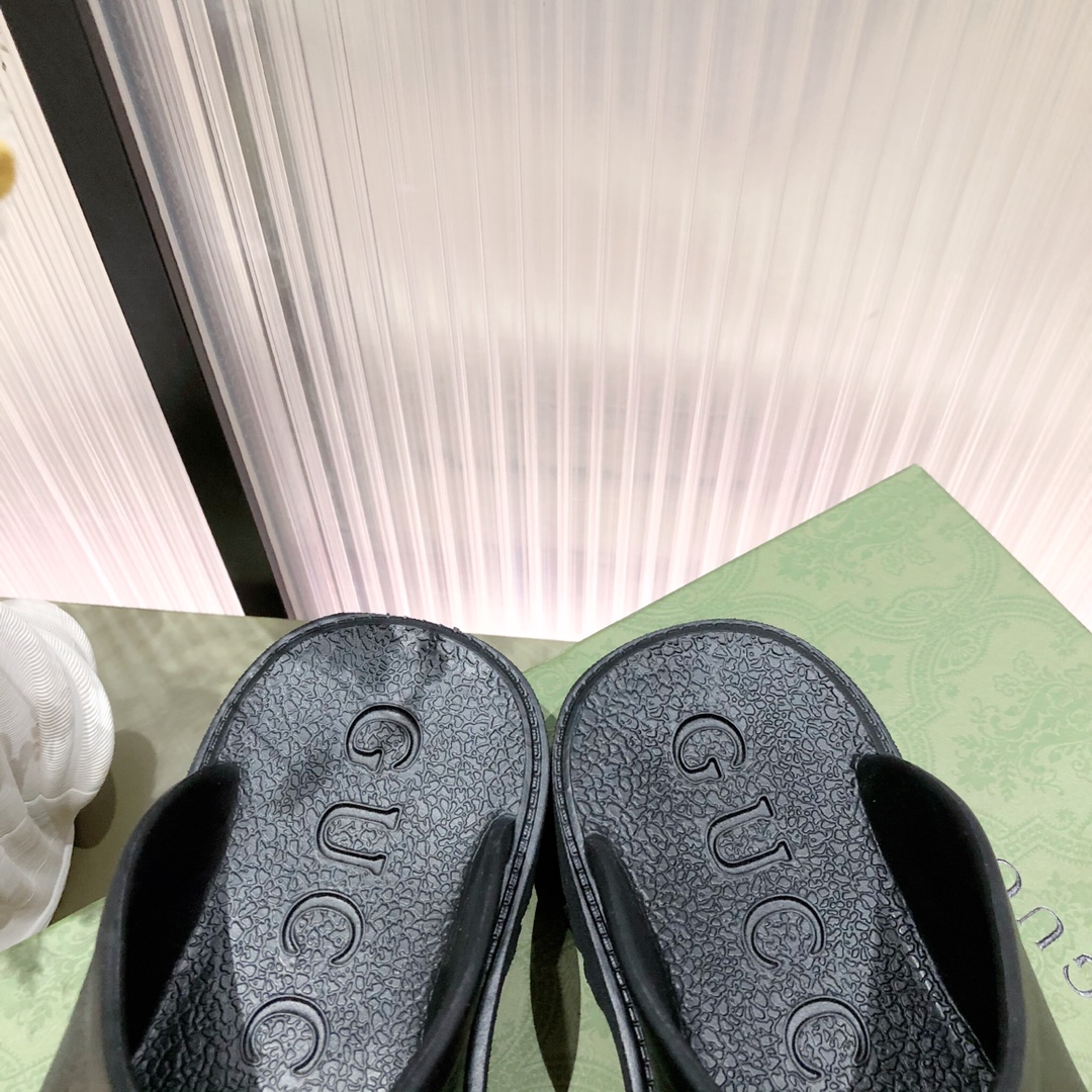 G*u*i slides-2.5cm