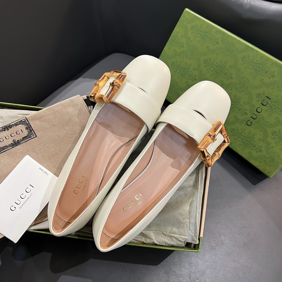 G*u*i loafers