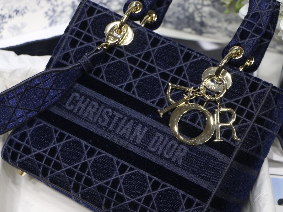 lady D*or handle bag-24cm