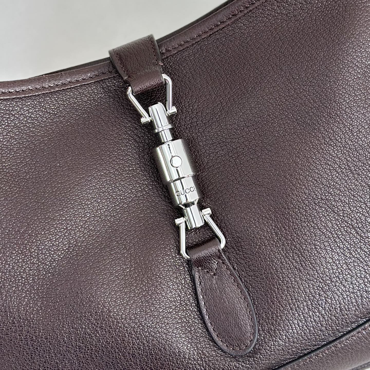 Gvc*1 Jackie Shoulder Bag In Brown Leather-31.5*21*5CM