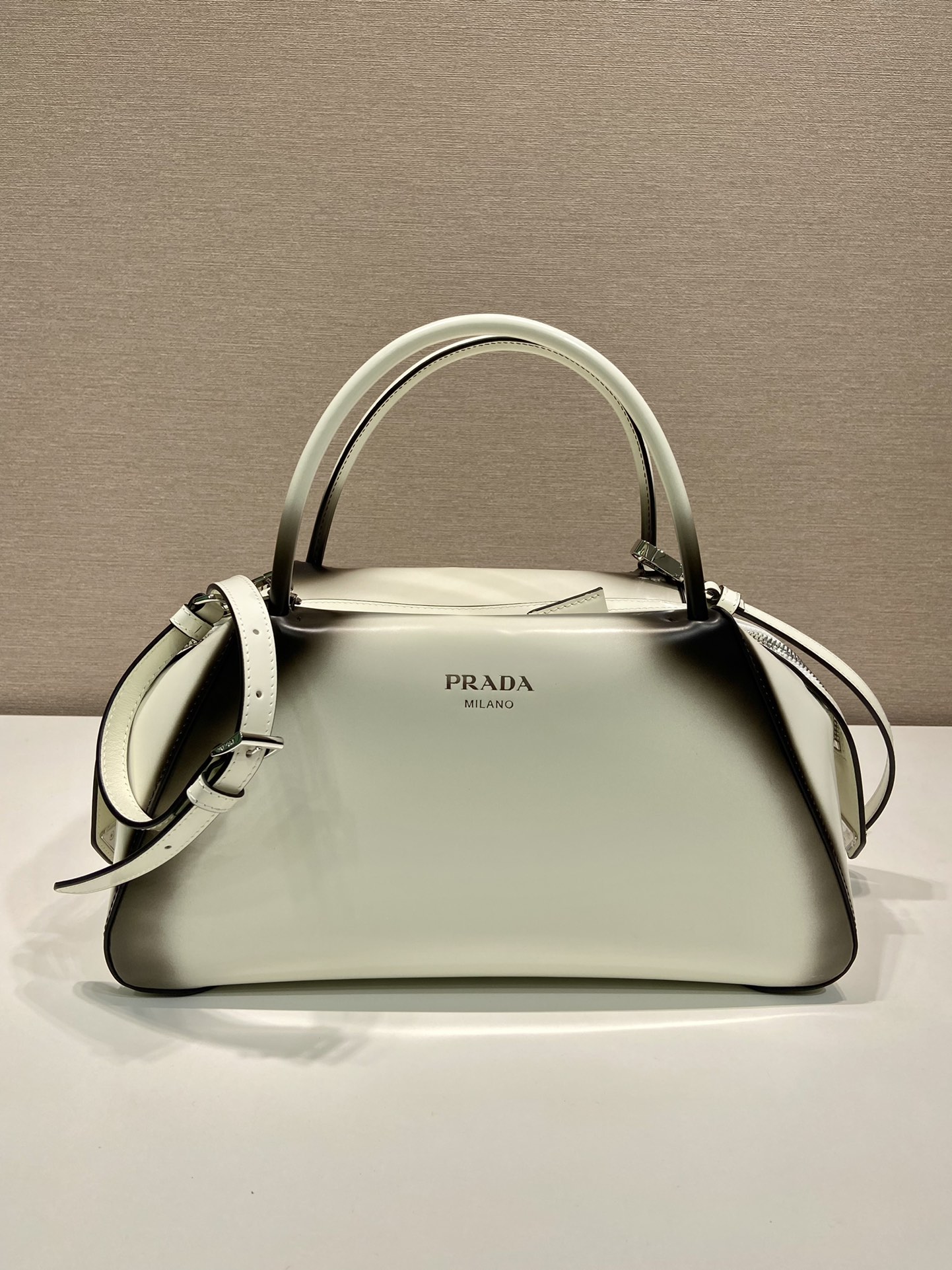 Pra*a 1ba365 bowling bag-31*16*13.5cm