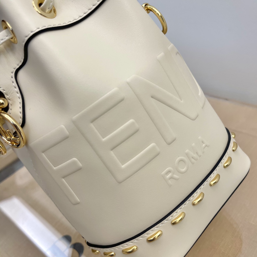 F**di mini mon tresor bag -12x18x10cm