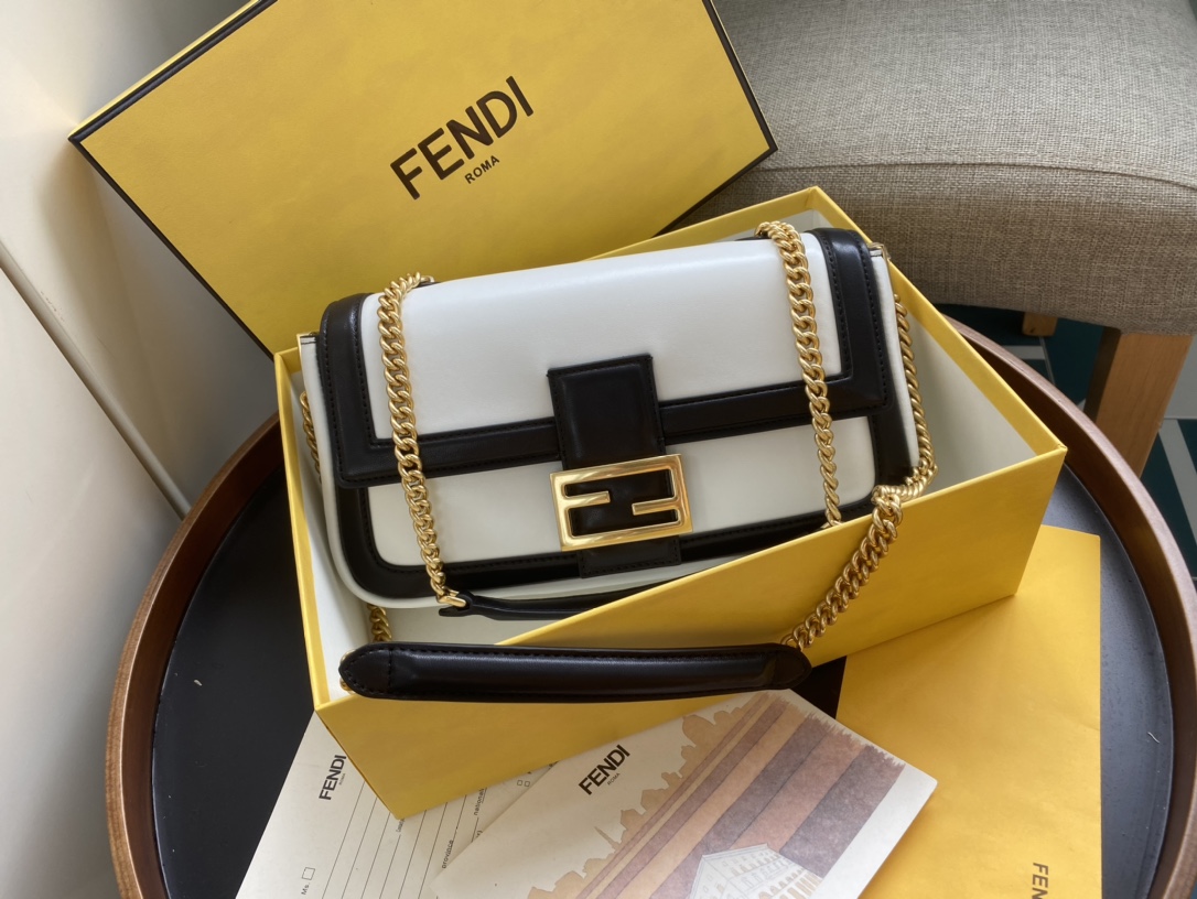 F**di medium baguette bag-26x15x4cm