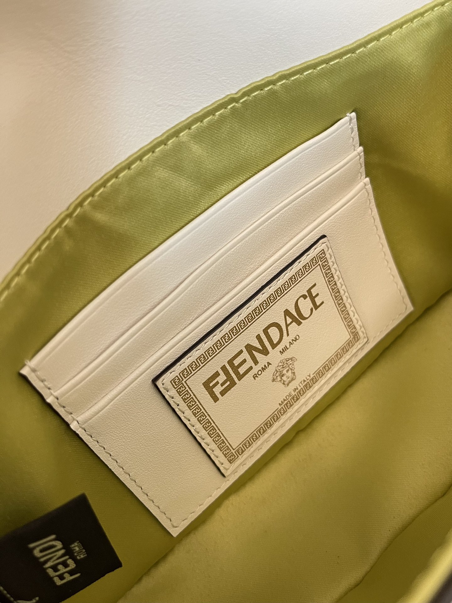 F**di small baguette bag-20x15x9cm