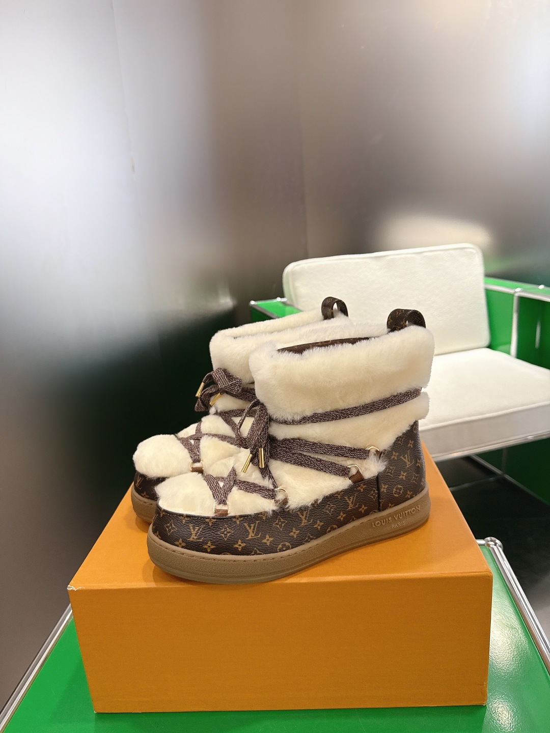 L0vis Vuitt*on LV Cloud Lace-Up Ankle Boot Sneaker