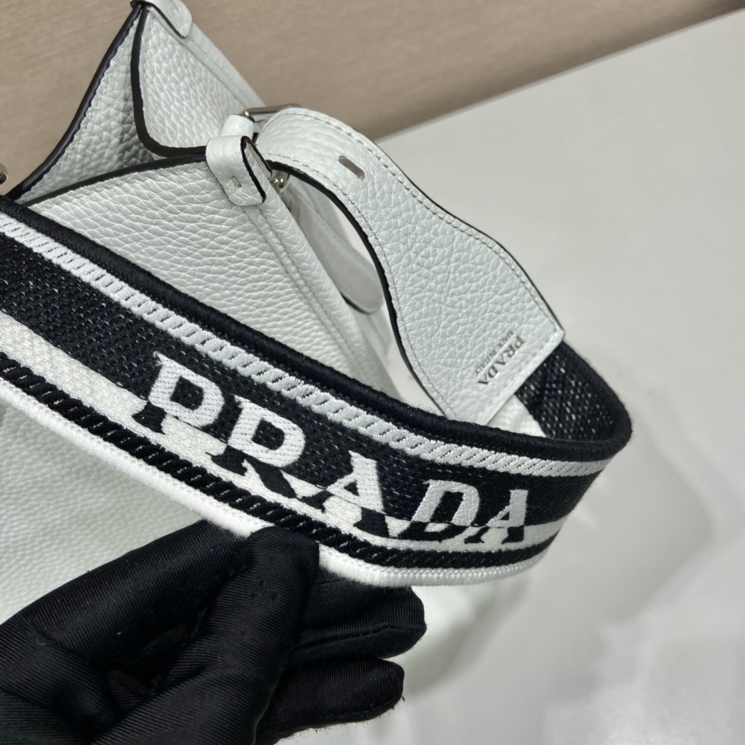 Pra*a 1bc7 tote-19*20*16&30*28*12cm